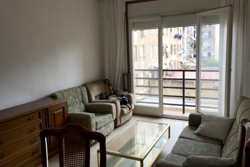 151-2022-01-comedor-comprar-piso-barcelona
