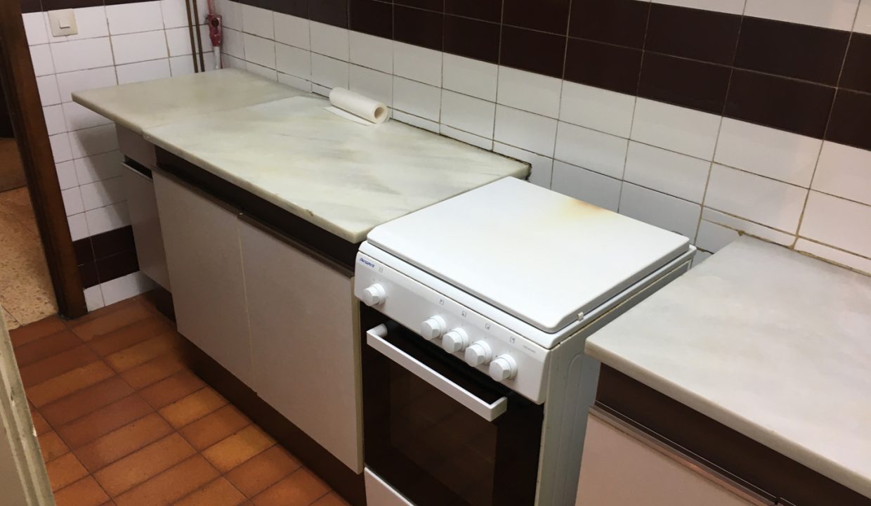 151-2022-09-cocina-piso-barcelona