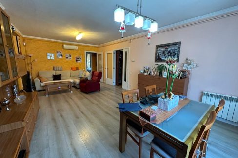 173-2023 comedor salon piso barcelona
